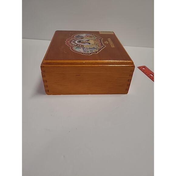 La Aroma De Cuba Reserva Nicaragua Cigar Box Wooden EMPTY - Picture 9 of 15